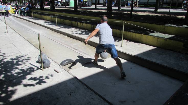 Boloetako Lehendakari txapelketako bigarren jardunaldia jokatuko dute igandean Zelai Ondon