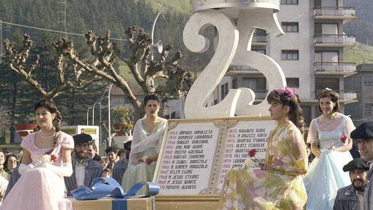 1983-ko danborrada Pepe Gil-eko argazki bilduman