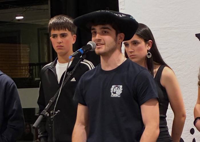 Adei Urbitartek irabazi du Gipuzkoako Eskolarteko Bertsolari Txapelketa