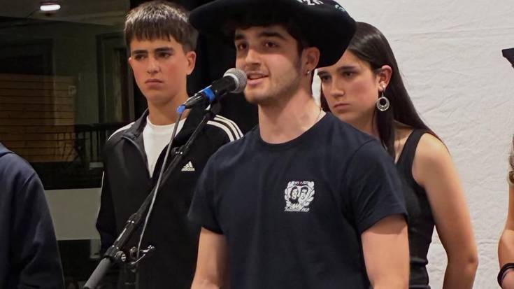 Adei Urbitartek irabazi du Gipuzkoako Eskolarteko Bertsolari Txapelketa