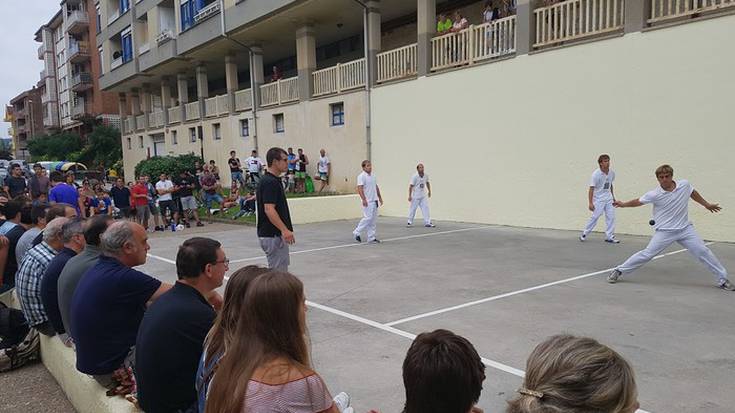 Bihar arte eman daiteke izena Itzurungo esku pilota txapelketan