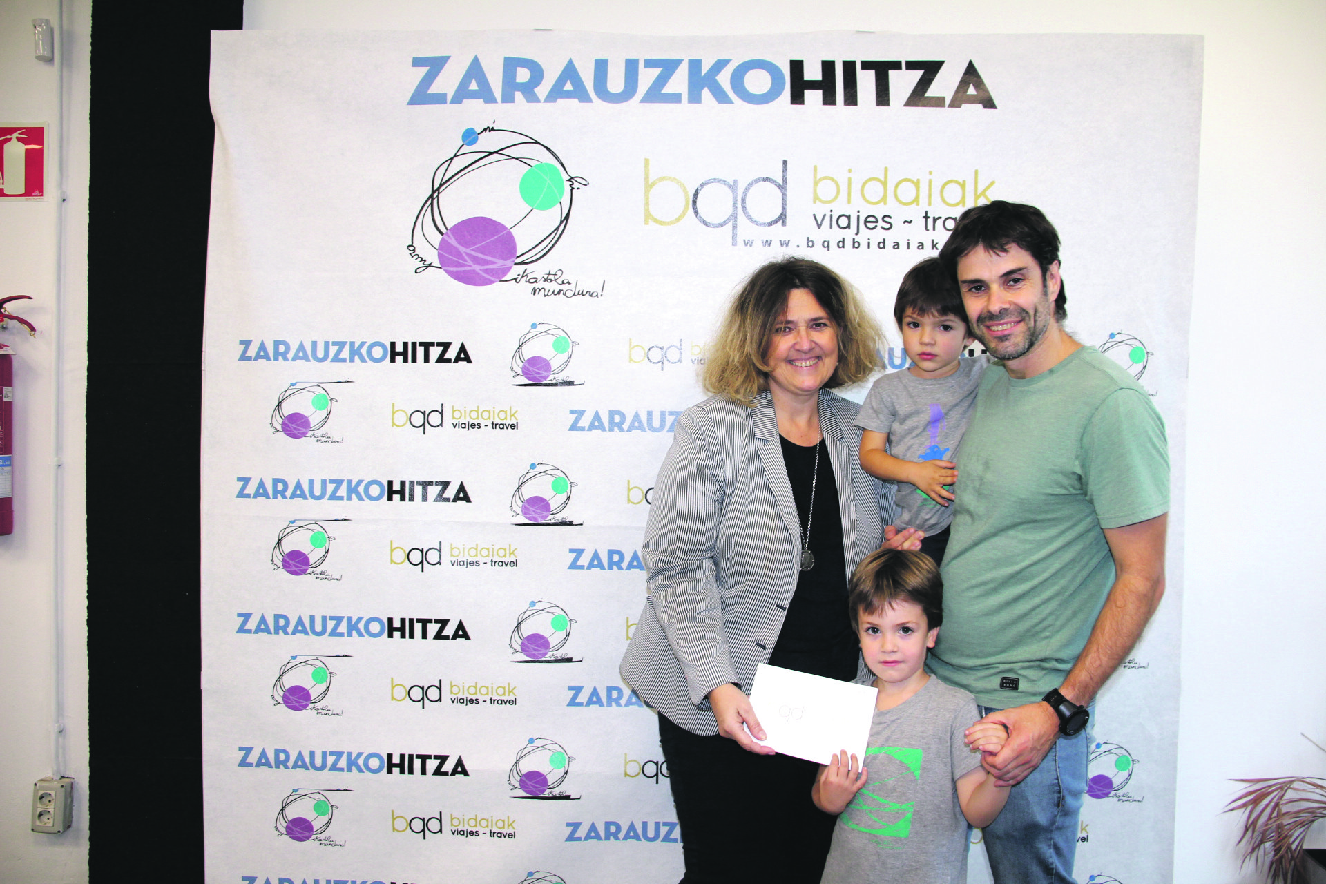 Iñaki Landak irabazi du Zarauzko HITZAren photocall-eko saria