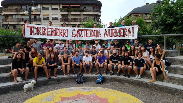 Torreberri Gaztetxea: "Orain arteko ilusio berberarekin jarraituko dugu lanean"