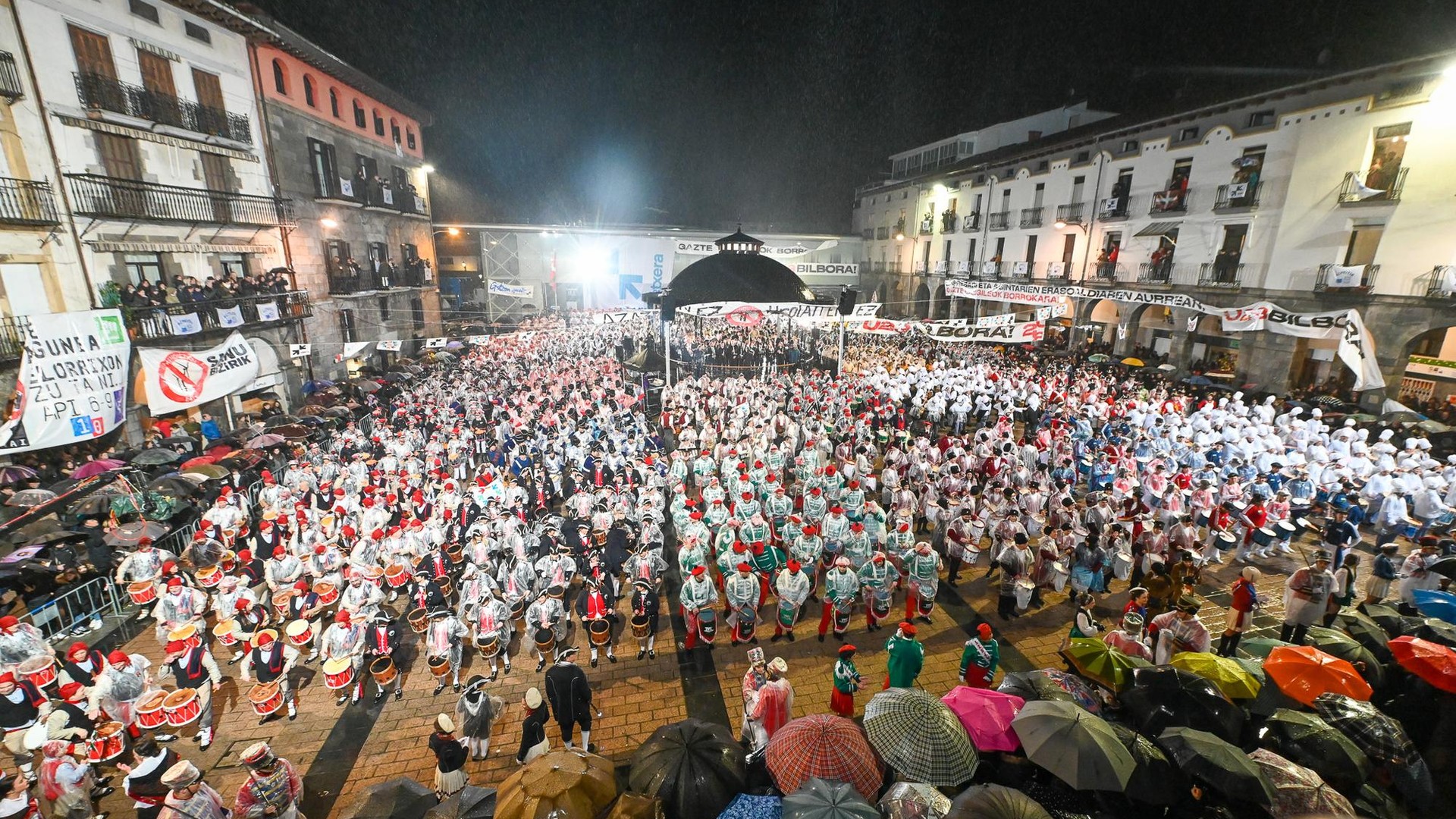 San Sebastian bezperako zuzeneko saio berezia, bideoan