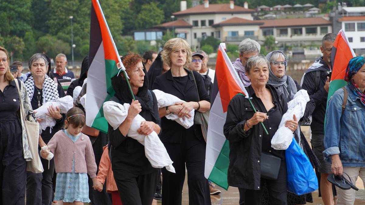 'Edozein ordutan Gaza gogoan' lelo hartuta, manifestazio zaratatsua egingo dute igandean