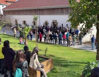 Musika eta Dantza Eskolakoek ibilaldi musikatuak egingo dituzte Komentuko lorategian