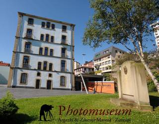 'Eraztun Berdea. Ikusmira ezberdinen elkargunea' erakusketari buruzko hitzaldia, bihar Photomuseumen