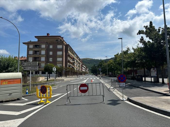 Trenbidearen Zumardia, ibilgailuentzat itxita