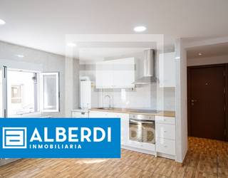 Alberdi Inmobiliaria: eraberritutako etxebizitza Txalonerreka auzoan