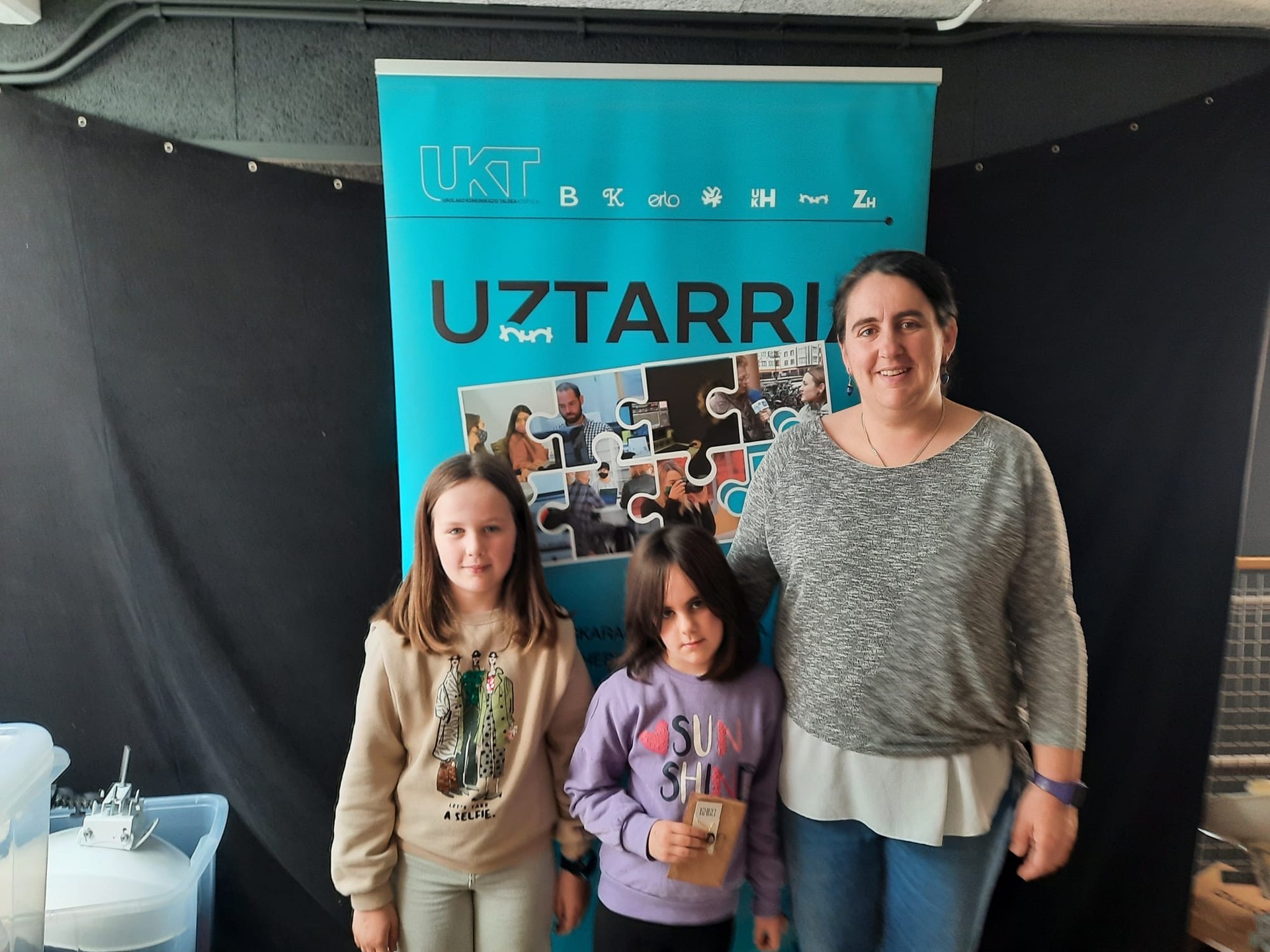 Intza Zelaiak irabazi du Martxoaren 8aren inguruko galdera-erantzunen jolasa