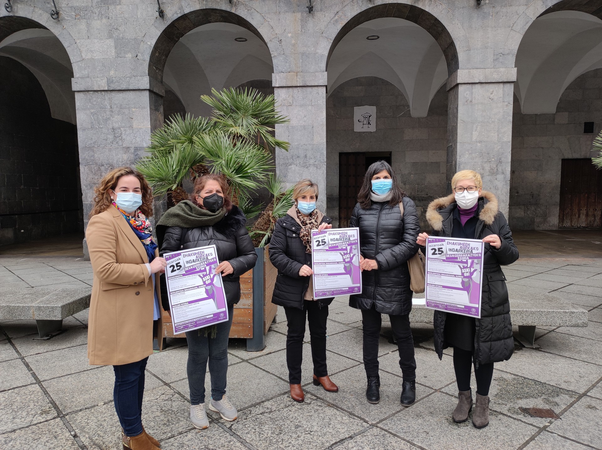 Udalak hainbat ekintza antolatu du Azaroaren 25aren harira