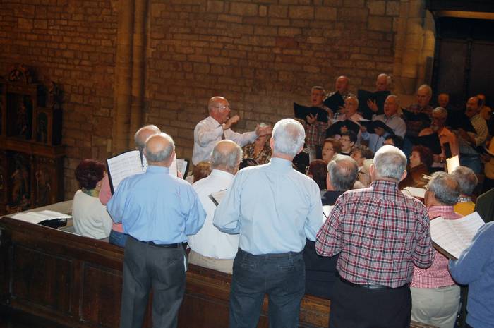 Beheko Plaza Abesbatzak mezan abestuko du gaur