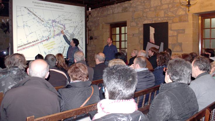 Santa Klarako pasabidea itxiko dute asteartean, lur azpikoa egiten hasteko