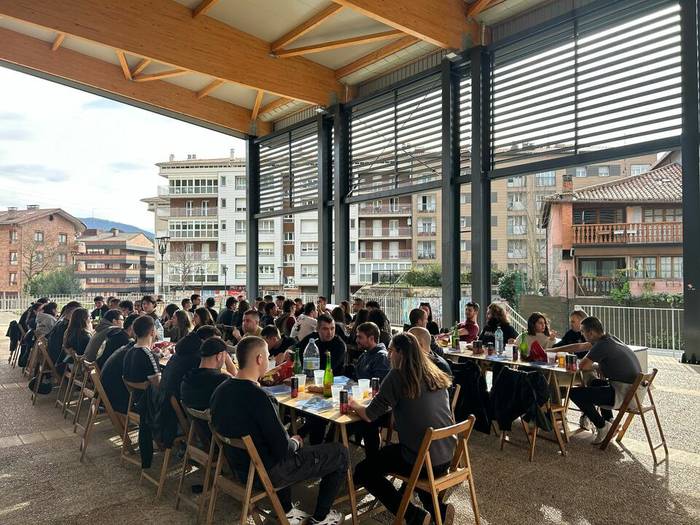 Bailarako gazteek bat egingo dute bihar Azkoitian, topaketetan