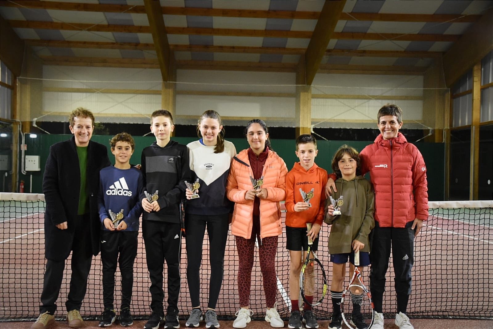 Eskolarteko tenis txapelketaren finalak jokatu dituzte Txerloian