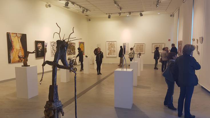 Zabaldu dute 'Gorputzak' erakusketa Alondegian