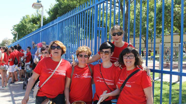 Zumaiako danborrada, Sevillan, Telmo Deun animatzen