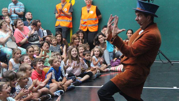 Aste honetatik aurrera, haurrentzako jarduerak izango dira ia astero