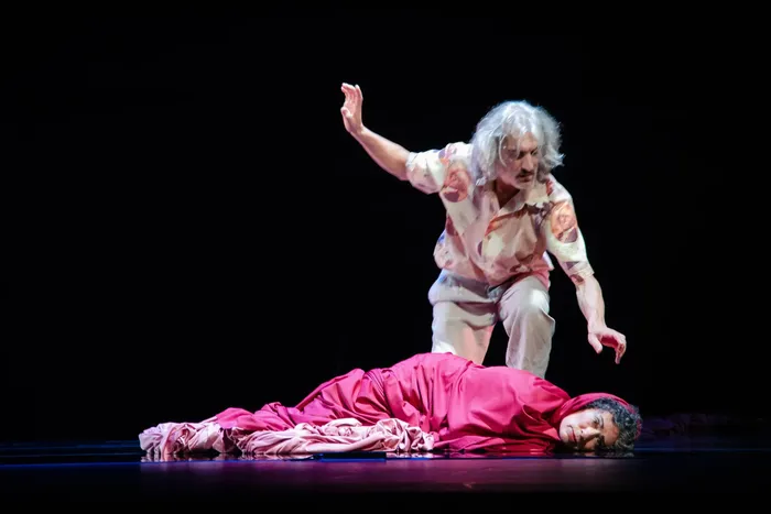 'Postales rotas' ikuskizunerako sarrerak zozkatuko ditu Zarautz Gukak