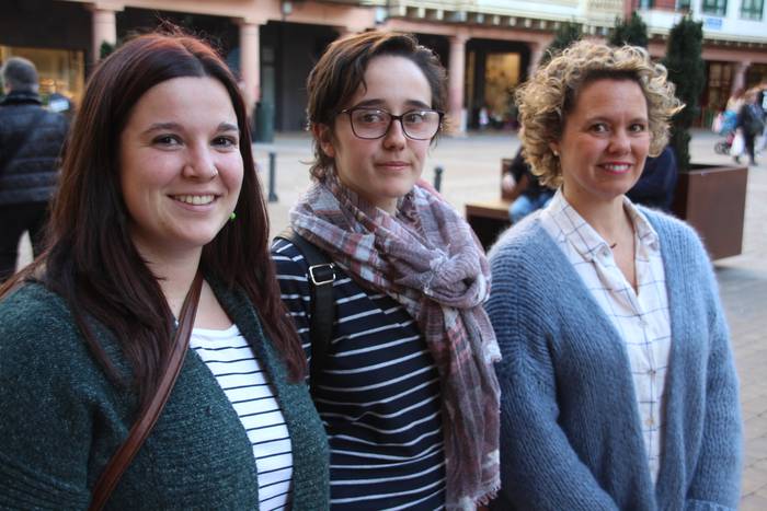 Ainhoa Pinedok eta Libe Eizagirrek irabazi dute 'Zarauztik Mundura, Mundutik Zarautzera' beka
