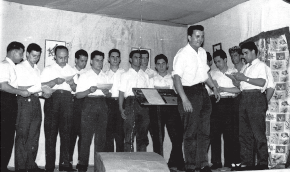 Leundaneko 1964ko bertso-saioko gitarra