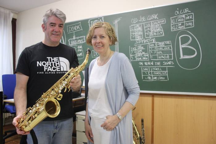 Musika herritar ororen eskura