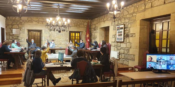 "Inoizko aurrekonturik sozialena" onartu du Zarauzko Udalak