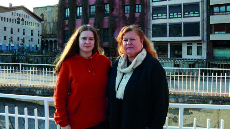 Carmen Garcia eta Oihane Arozena: "Diegori buruz ditudan oroitzapen denetan barrez ari da"