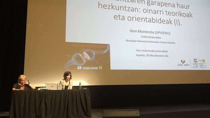 Haur Hezkuntzako irakasleek eta hezitzaileek formazio saioa egin dute Soreasun