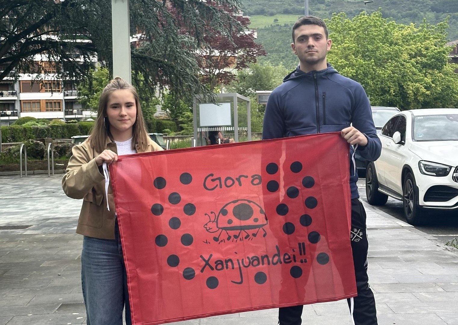 "Herriko eragileek eta taldeek beti dute tokia Sanjuandegiko festetan"