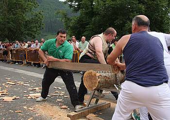 Giro herrikoia izango da nagusi Elosu eta Aittolan, Otaba jaietan