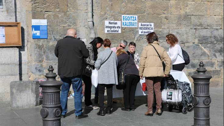 2.500 sinadurako langa gainditu du Egoitza Kalera taldeak