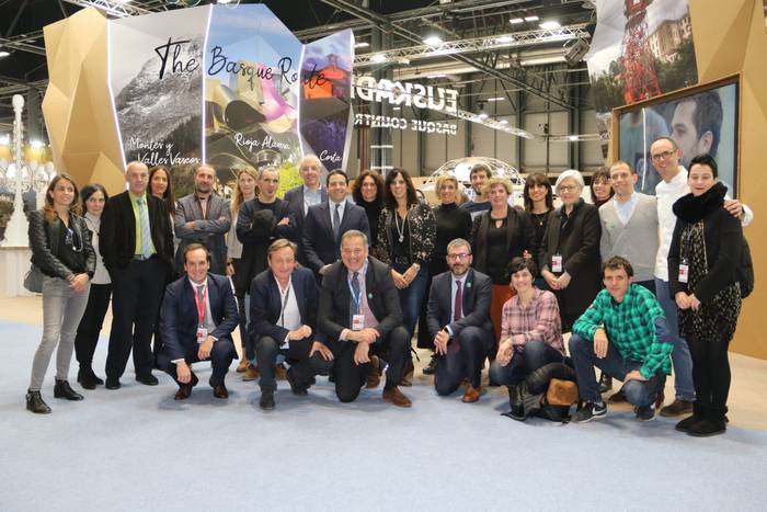 Fitur azokan izan da eskualdeko hainbat ordezkari