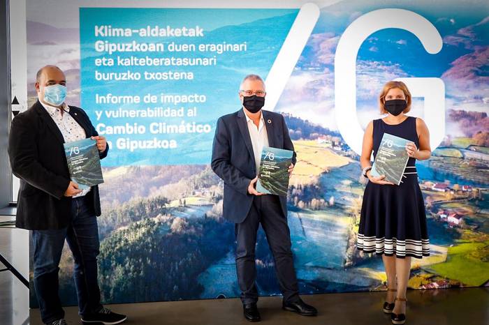 Klima aldaketaren eraginez, Gaztetapek eta Zarauzko hondartzak desagertzeko arriskua izan dezakete mende amaieran