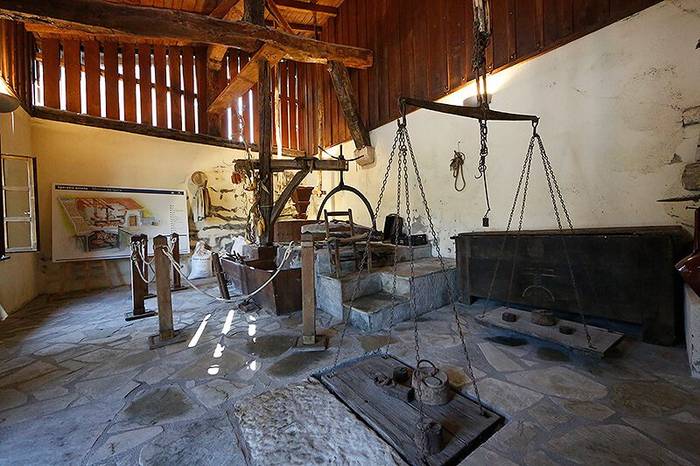 Bisita eta tailerra: Igarako errota, urez elikatzen