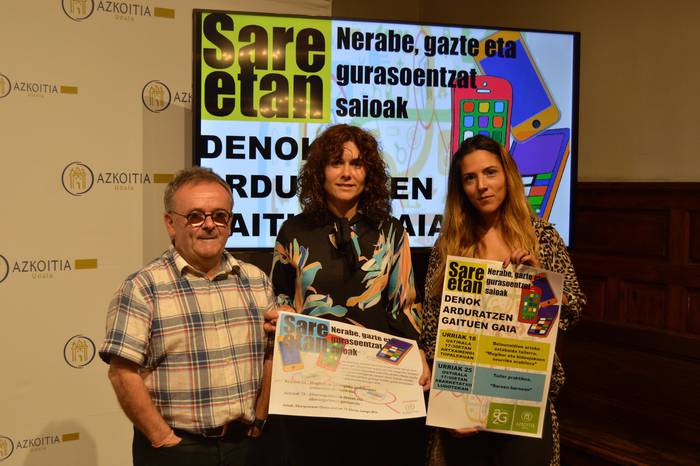 Sare sozialak eta Interneta "seguru eta egoki" erabiltzeko formazio saioak antolatu ditu Azkoitiko Udalak
