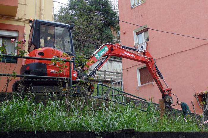 ARGAZKIA: Hasi dira San Jose kaleko berrurbanizazioko obrak
