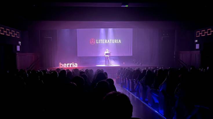 Abian da euskal literaturaren plaza Zarautzen