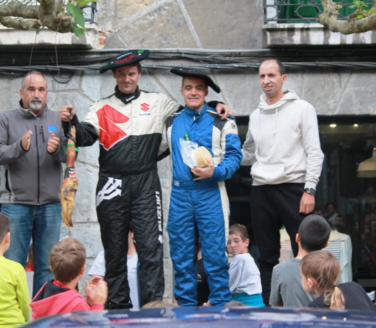  Enrique Barrenetxea-Arando eta Anartz Onandia azkarrenak Azkoitiko rallysprintean