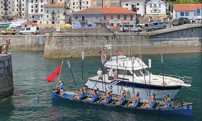 Elantxobeko Andran I. Ikurriña, Zarautzera