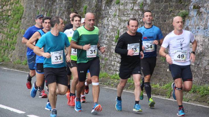 Irudietan: Euskal Kosta Krosa Zarauztik igarotzen (3)