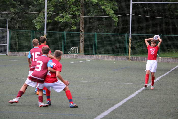 Donosti Cup futbol txapelketako hainbat partida jokatuko dituzte eskualdean egunotan