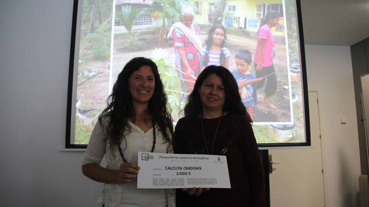 2.000 euro eman dizkio udalak Calcuta Ondoan elkarteari