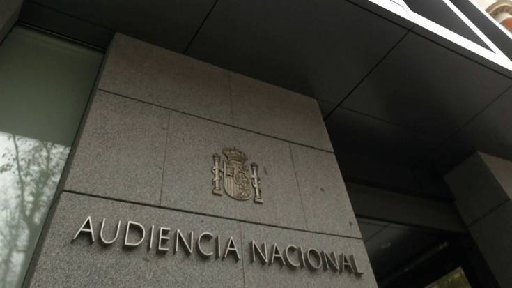 Dignidad y Justicia elkarteak Gudari Eguneko ekitaldiak debekatzeko eskatu du Auzitegi Nazionalean