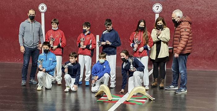 Igor Enbil eta Frida Watkins, txapeldun Udazken Sarian