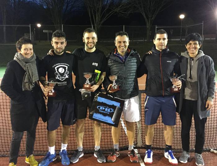 Inko Mujika eta Alejo Azkue nagusi, Udazkeneko Tenis Txapelketan
