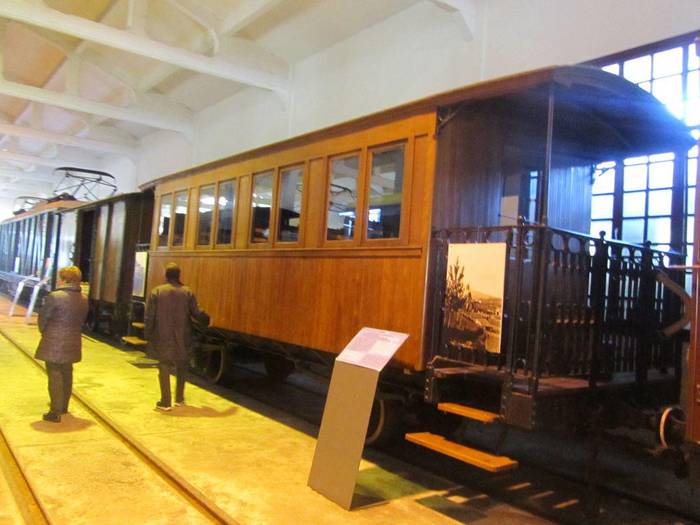 Burdinbidearen Euskal Museoak 83 tren historiko jarriko ditu zirkulazioan