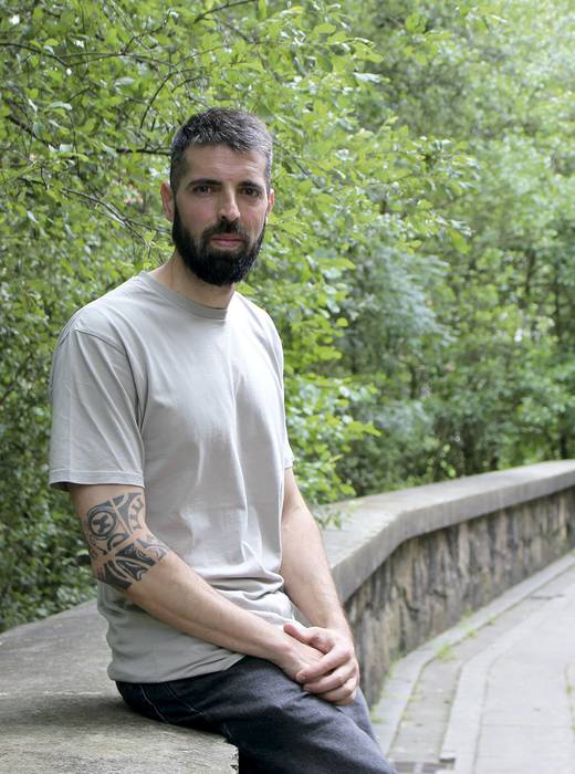 Xabier Aldalur: "Kaleko bizitza egiten dut merkataritzan jarduteaz haratago"