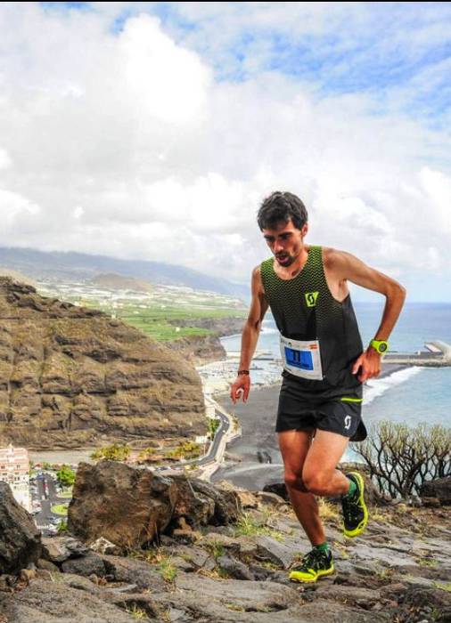 Joseba Diaz korrikalari azkoitiarrak Saint Lary Patou Trail mendi lasterketa irabazi du