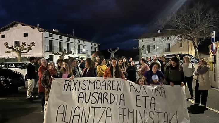 "Faxismoaren aurka ausardia eta aliantza feministak" aldarrikatu dituzte Aizarnazabalen